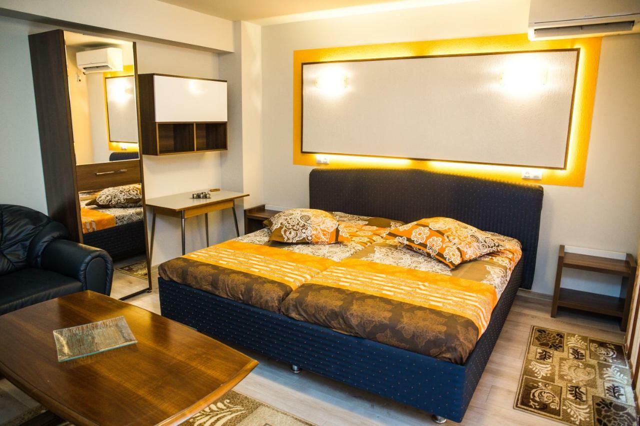 Apartament Calea Bucuresti Piteşti Eksteriør bilde